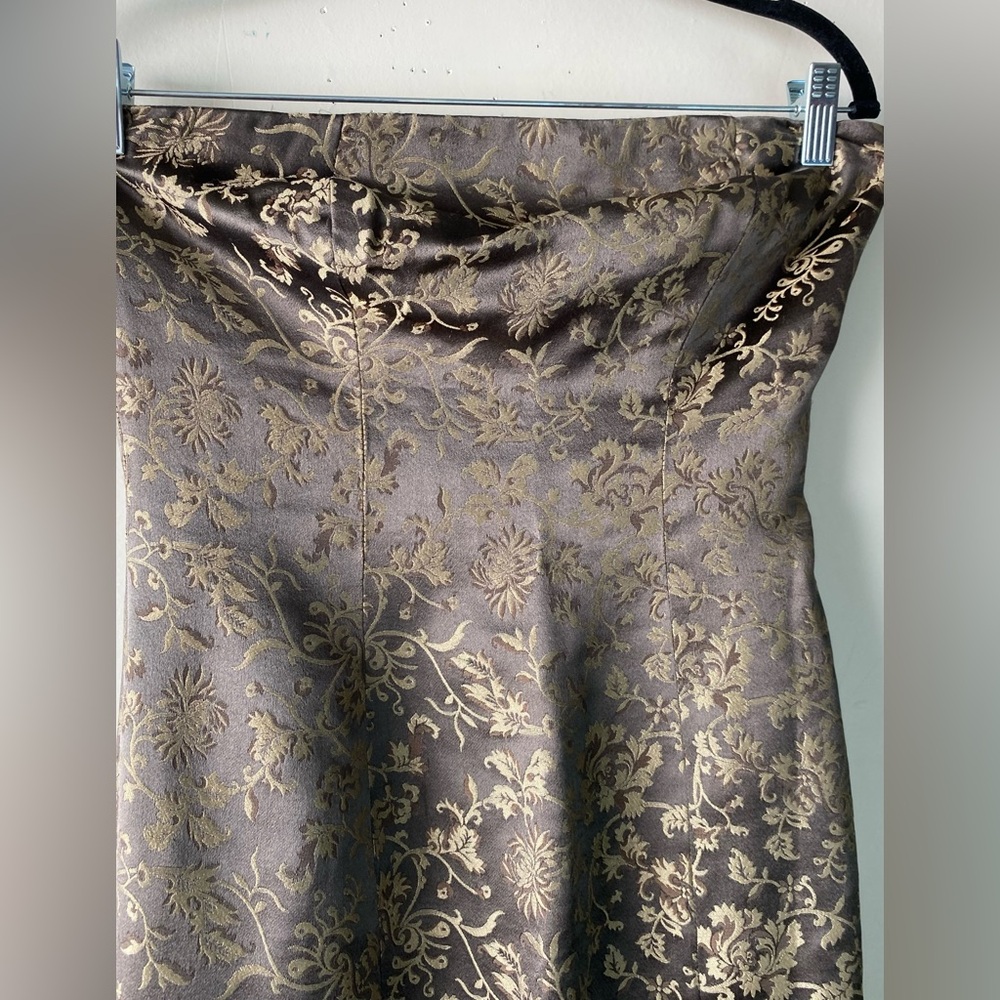 Elegant Brocade Strapless Formal - Picture 6 of 9